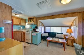 Cozy Yuma Vacation Rental w/ Resort Amenities!