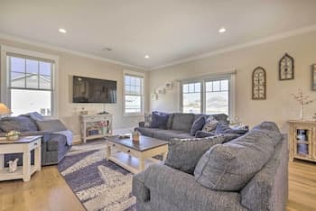 Chic Long Branch Getaway < 1 Mi to Beach!