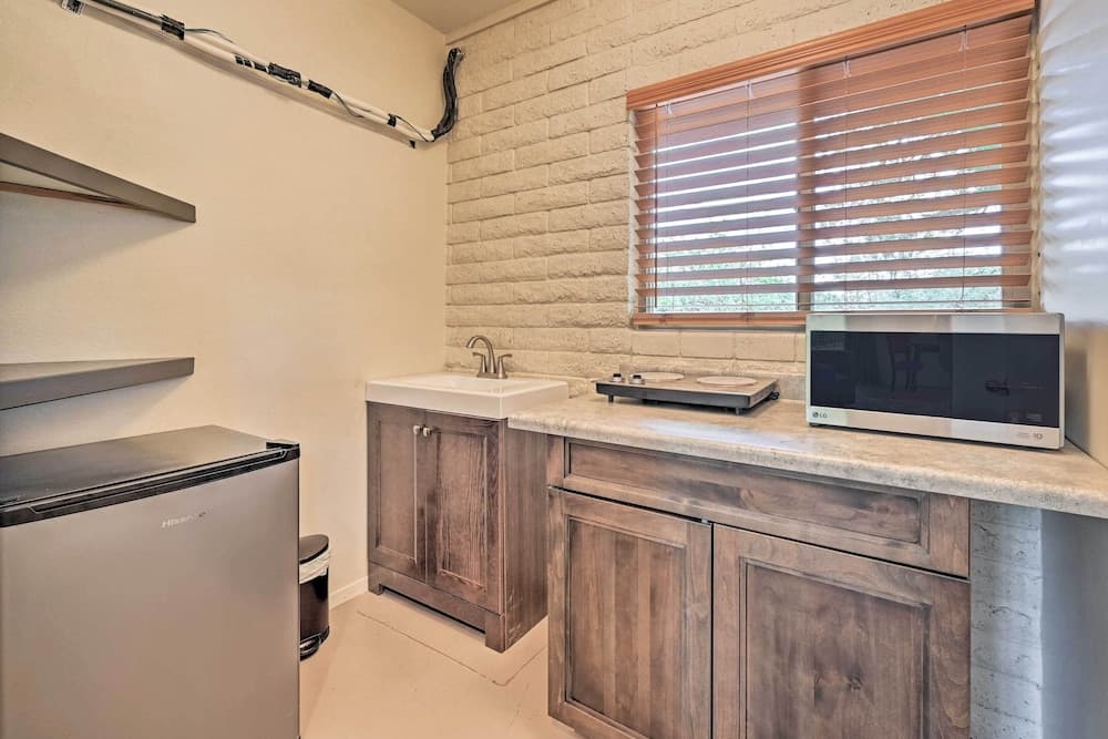 Patio & Panoramic Desert Views: Sedona Getaway!