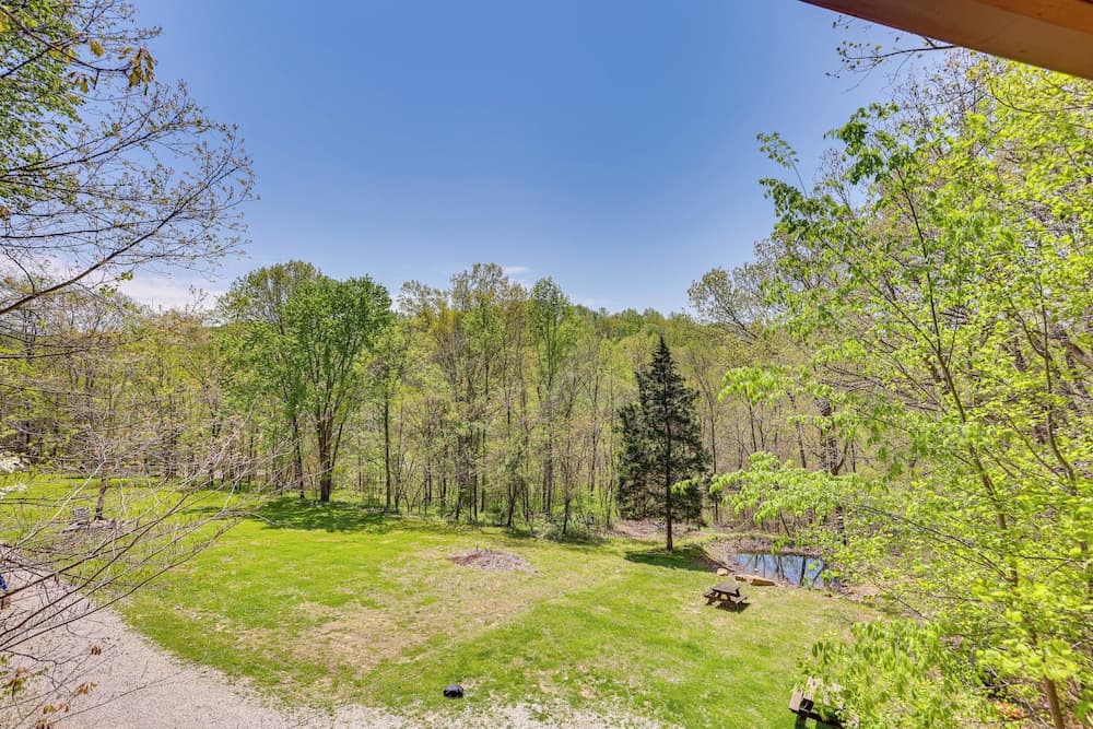 Dreamy Indiana Cabin Rental w/ Shared Amenities!