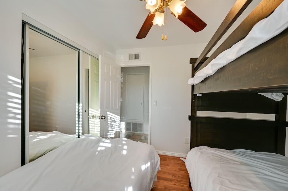 El Cajon Oasis w/ Backyard 17 Mi to Dtwn San Diego