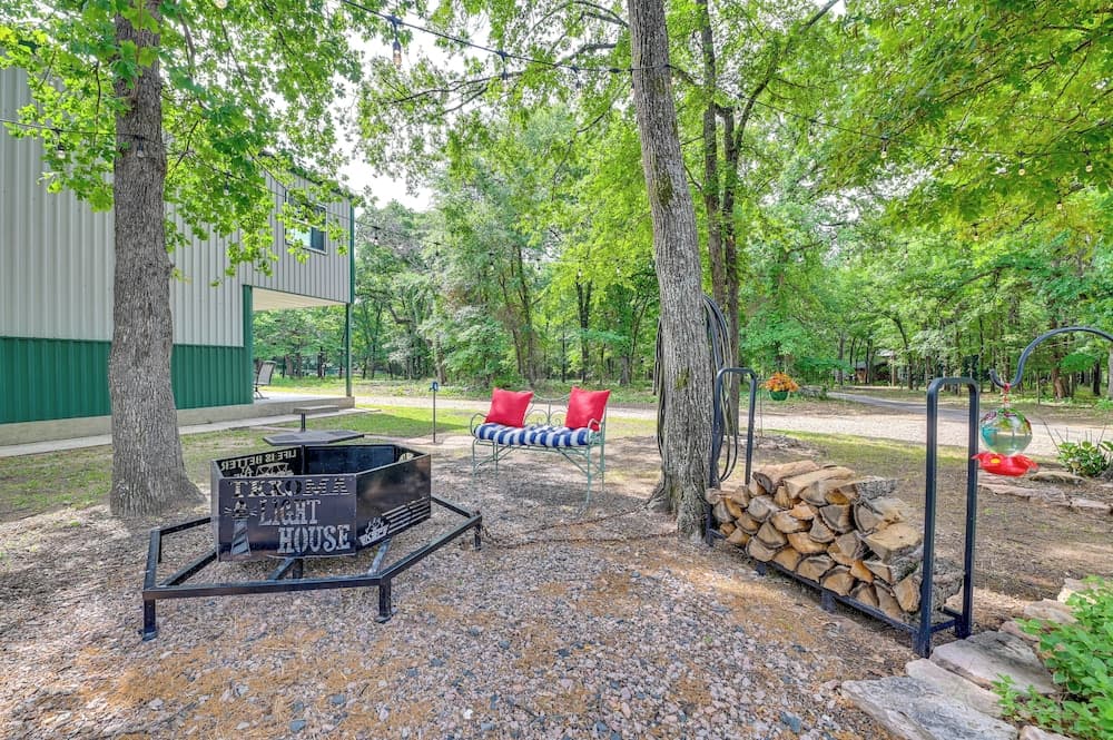 Spacious Lake Texoma Vacation Rental w/ Game Room!