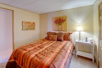 Arizona Vacation Rental w/ Patio & Grill