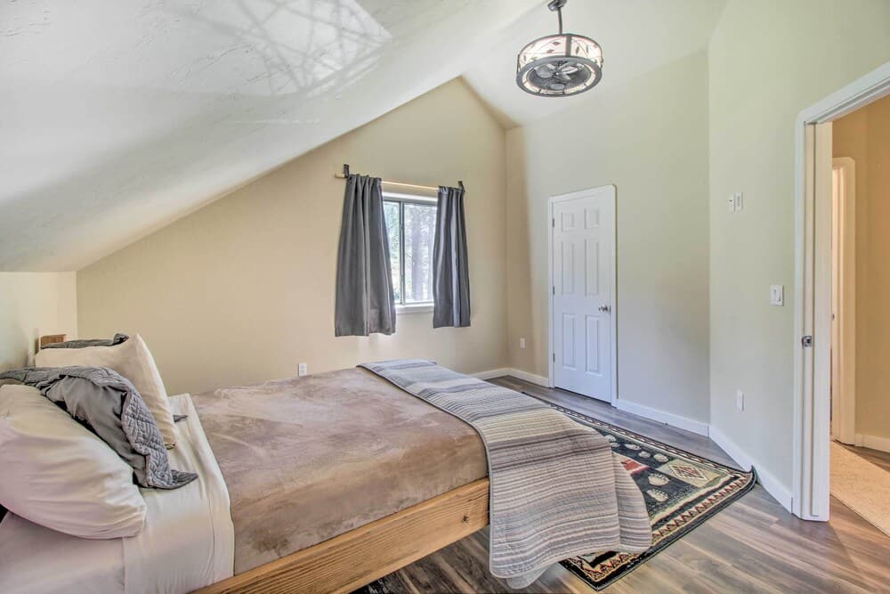 Serene Cabin: Coconino Nat'l Forest View!