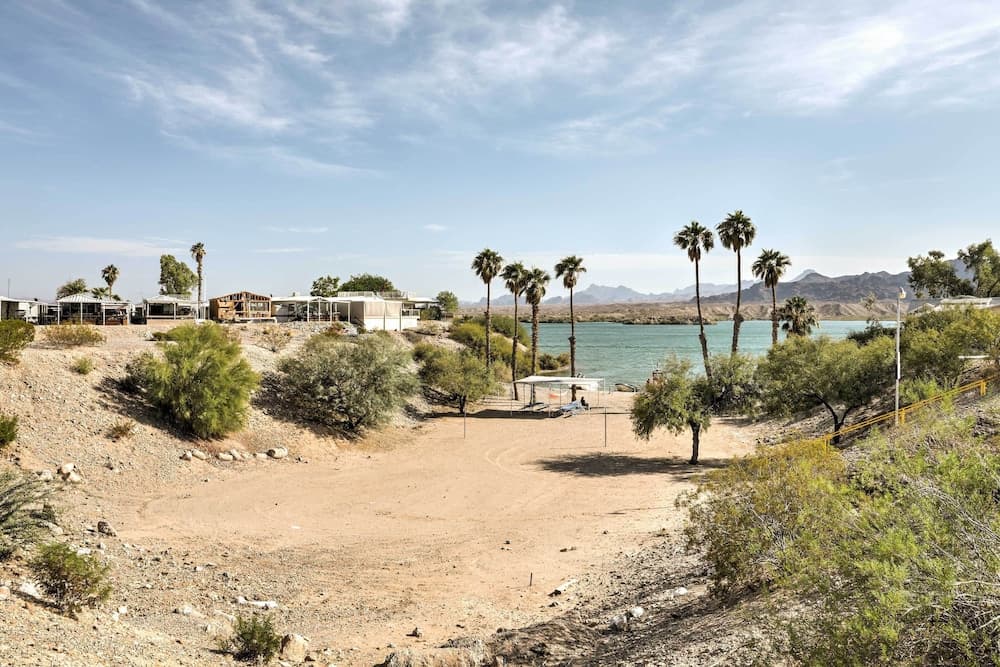 Dock & Beach Access: Cozy Lake Havasu City Home!