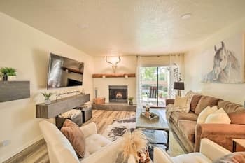 Renovated Sedona Getaway w/ Resort Amenities!