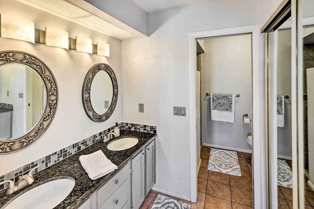 3 Mi to Marina: Lake Havasu Home w/ Heated Pool