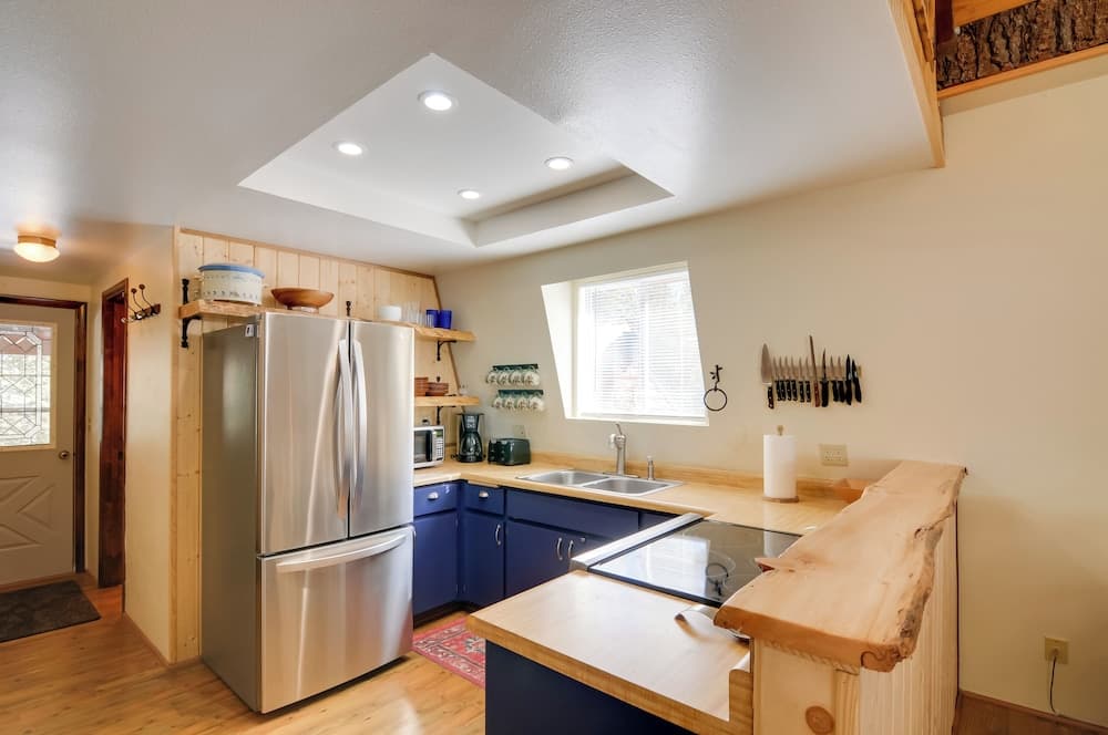 Unique Forest Cabin With Deck: Ski, Hike, Fish!