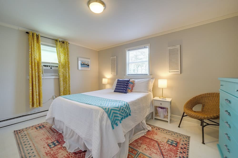 Duplex Unit < 2 Mi to Fishing & Beach Access