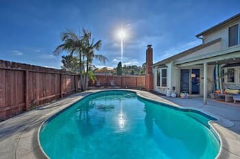 Modern Oceanside Home w/ Pool & Putting Green