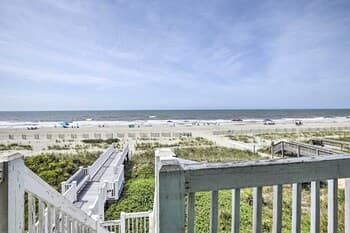 Large-group Getaway - Beachfront Home w/ Pool!