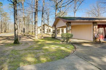 Lakefront Hot Springs Village Vacation Rental!