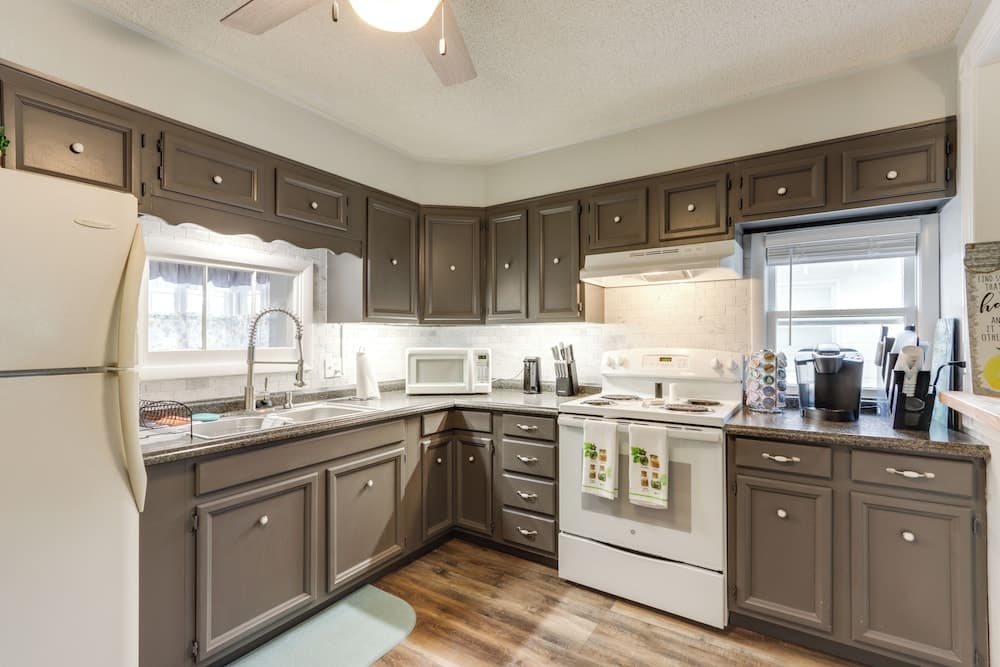 Walkable & Updated Nevada Home: Family Friendly!