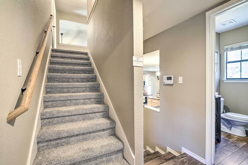 Updated Retreat With Game Room & Boat Ramp Access!