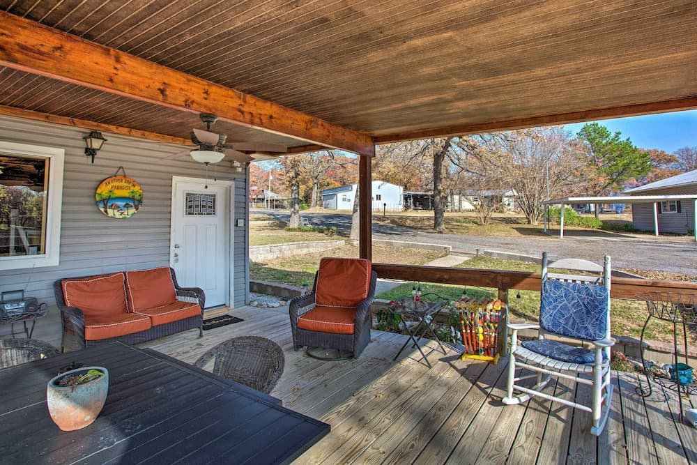 Kingston Getaway < 2 Mi to Lake Texoma!