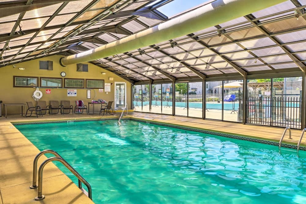 Branson Condo ~ 4 Miles to Museums & Attractions