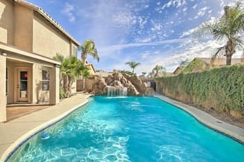 Remarkable Gilbert Getaway Near Golf Courses!