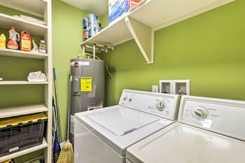 Charming Retreat, 13 Mi to Grandfather Mtn!