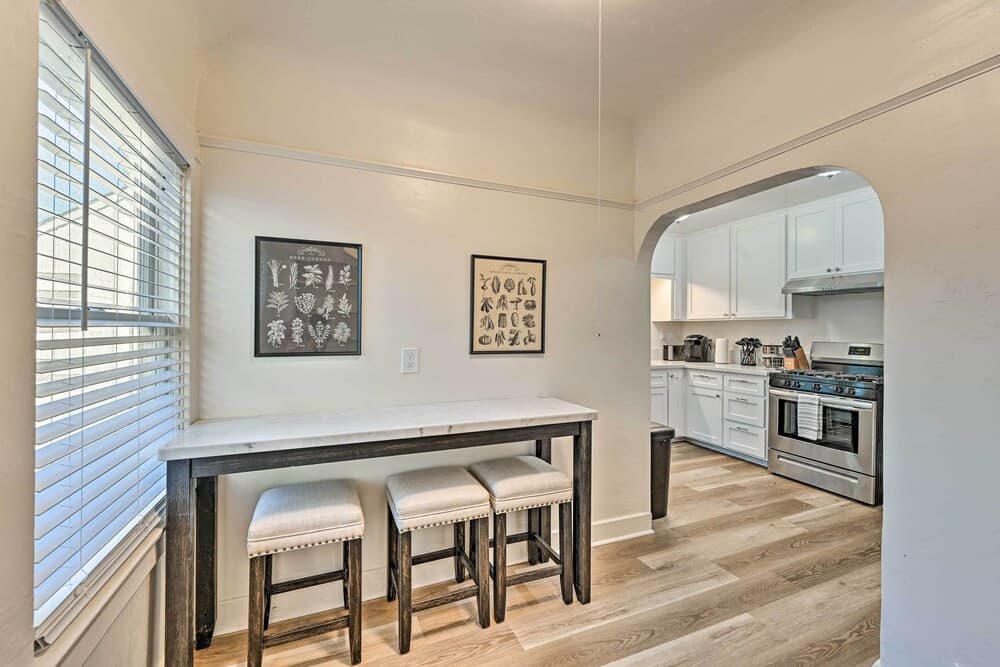 Updated Poway Farmhouse: Walk to Parks!