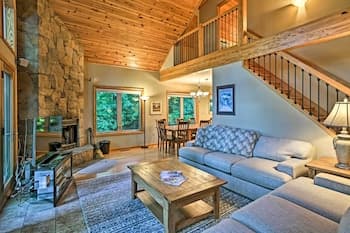 Mtn Home w/ Nature Preserve Views By Hiking Trails