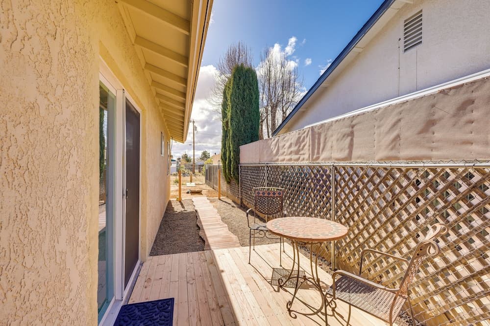 Kingman Vacation Rental w/ Yard + Fire Pit