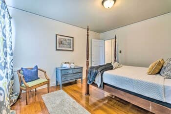 Little Rock Home ~ 5 Mi to Downtown!