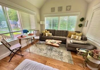 Magnolia Home Cottage - Gem of Seaglass Villages,  Cozy Cottage With 2 Bedrooms 2 Condo by Redawning