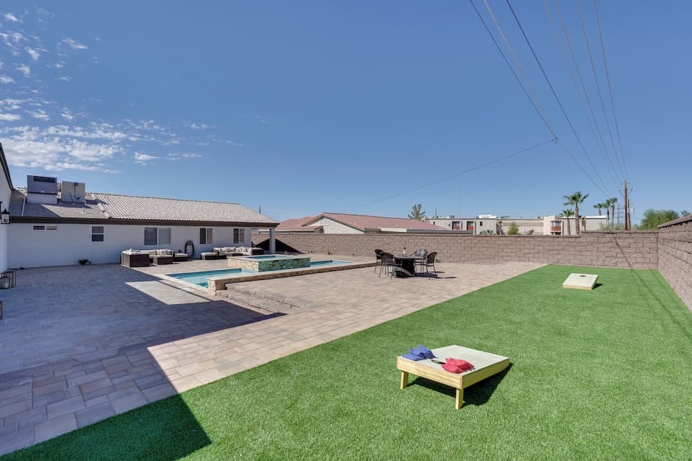 Boat Parking: Family-friendly Lake Havasu Ranch!