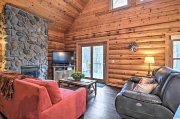 Secluded Gaylord Cabin With Deck & Gas Grill!