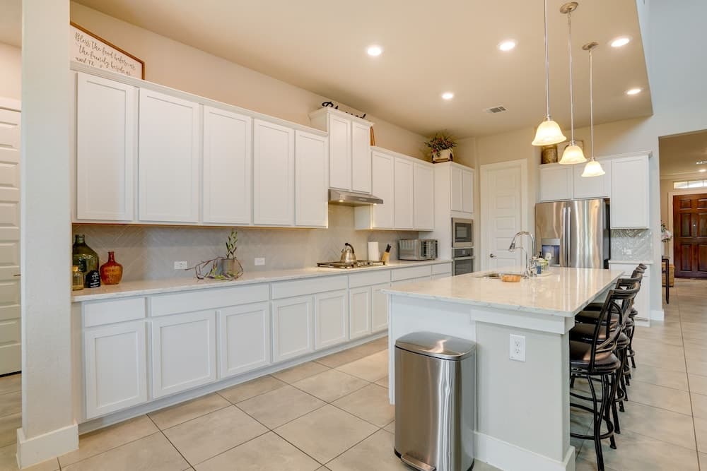 Spacious San Antonio Home: 4 Mi to Seaworld!