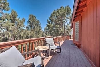 Cozy Pine Mountain Cabin: Hike, Bike, Fish Nearby!