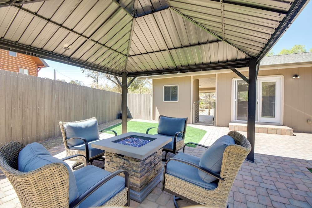 Putting Green & Patio: Central Prescott Home