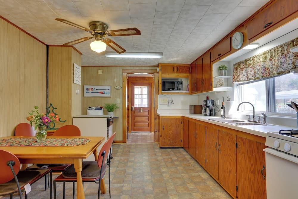 Scenic Home on the Delaware River, Pet-friendly!