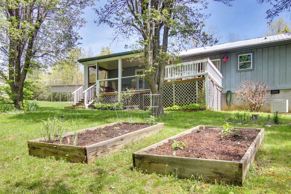 Pet-friendly Black Mountain Vacation Home w/ Deck