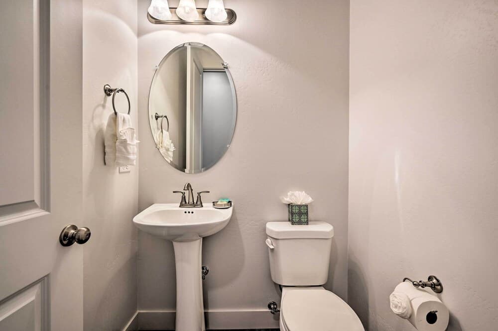 Flagstaff Retreat w/ Covered Patio, 3 Mi to Dtwn