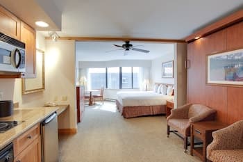 Ski-in/ski-out Crested Butte Studio w/ Pool Access