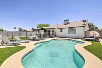 Updated Chandler Home ~ 15 Mi to Dtwn Phoenix