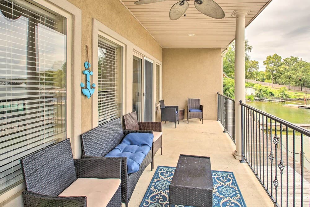 Balcony & Boat Slip: Lakefront Unit in Hot Springs