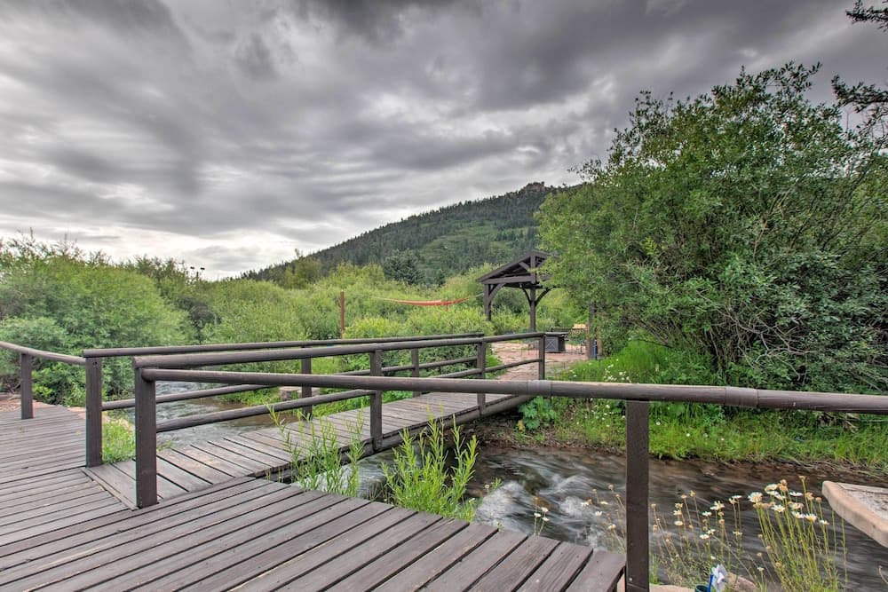 Relaxing Cuchara Retreat on Cucharas River w/ View