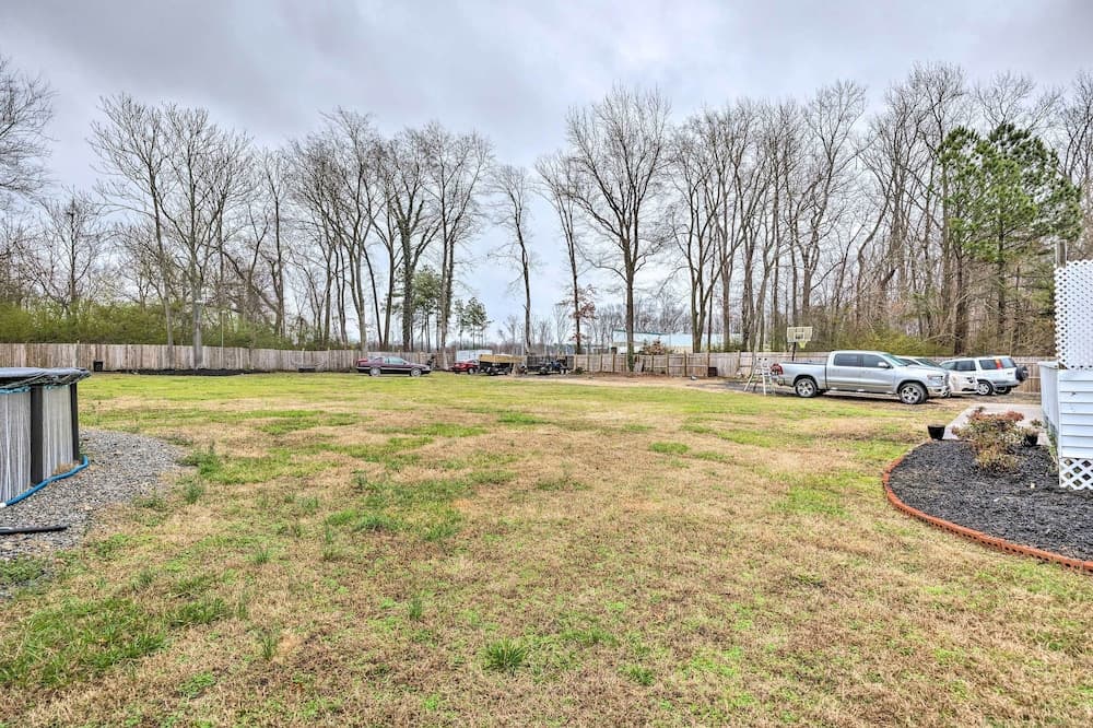 Richmond Home With Pool, 5 Mi to Downtown!