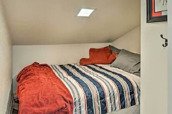 Relaxing Pinetop Townhome With Deck & Grill!