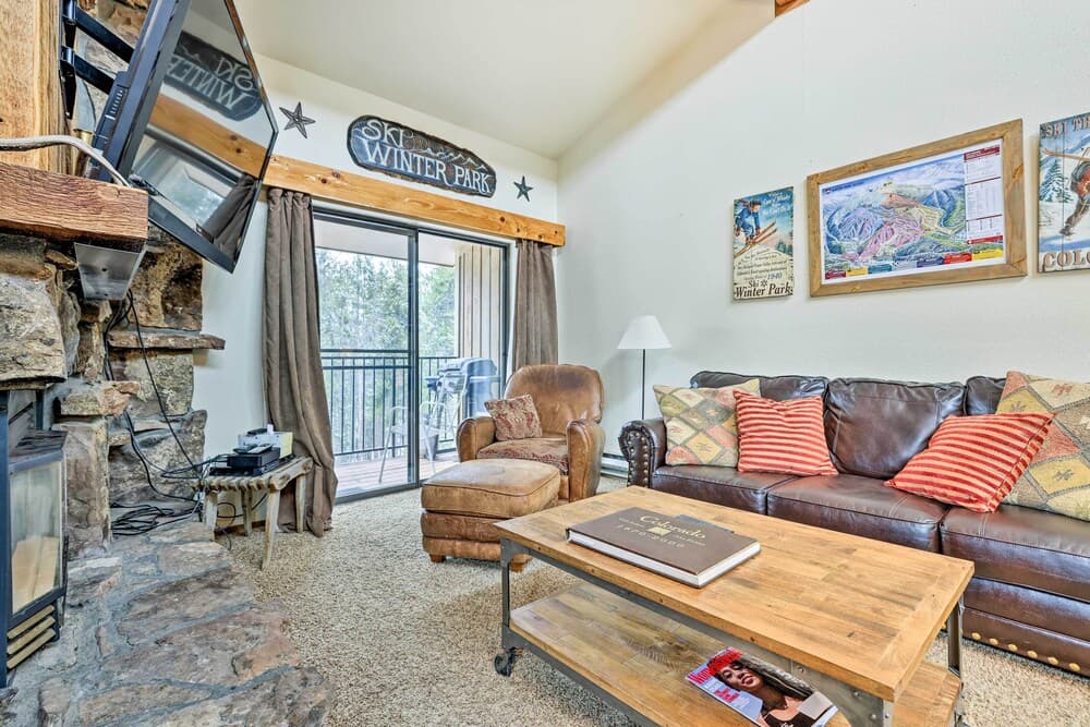 Winter Park Condo w/ Hot Tub, 3 Mi to Slopes!