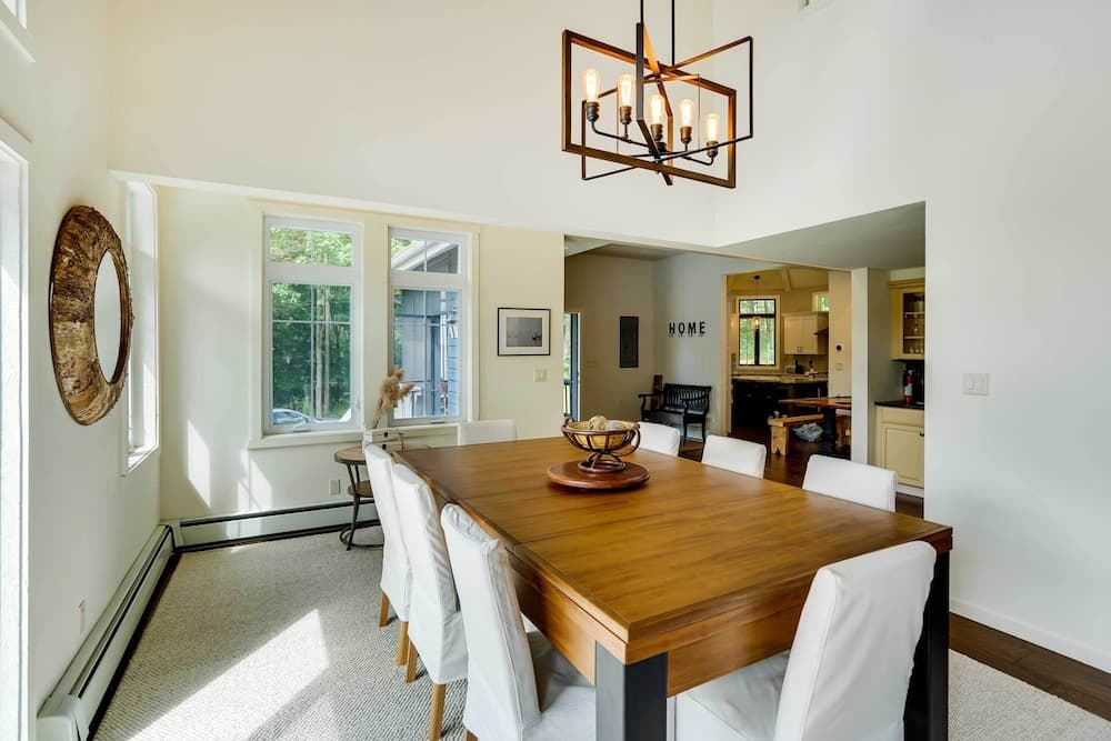 'the Mountain House:' Windham Retreat w/ Hot Tub!