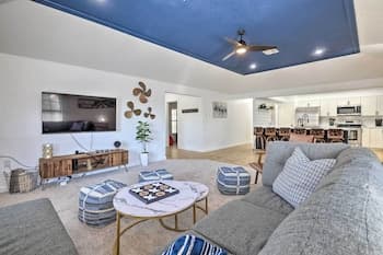 Home on 1 Acre & Guadalupe River/lake Placid!