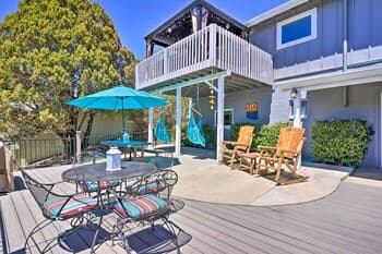 Vibrant Prescott Home: Deck, Grill, Near Dtwn
