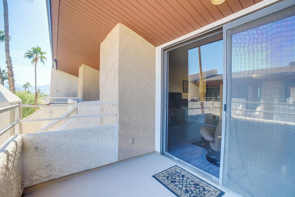 Walk to Dtwn Palm Springs: Condo w/ Pool Access