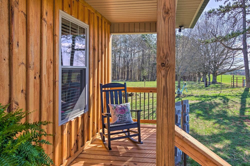 Near Wineries & Hiking: Lawndale Home w/ Fire Pit!