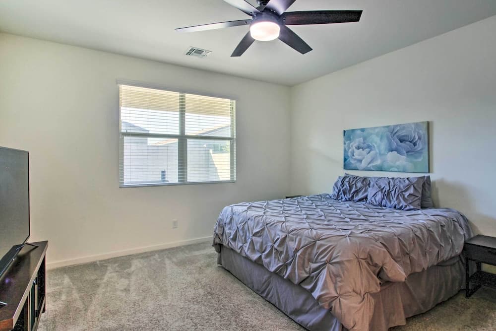 Quiet Family Home w/ Yard ~ 3 Mi to Luke Afb!