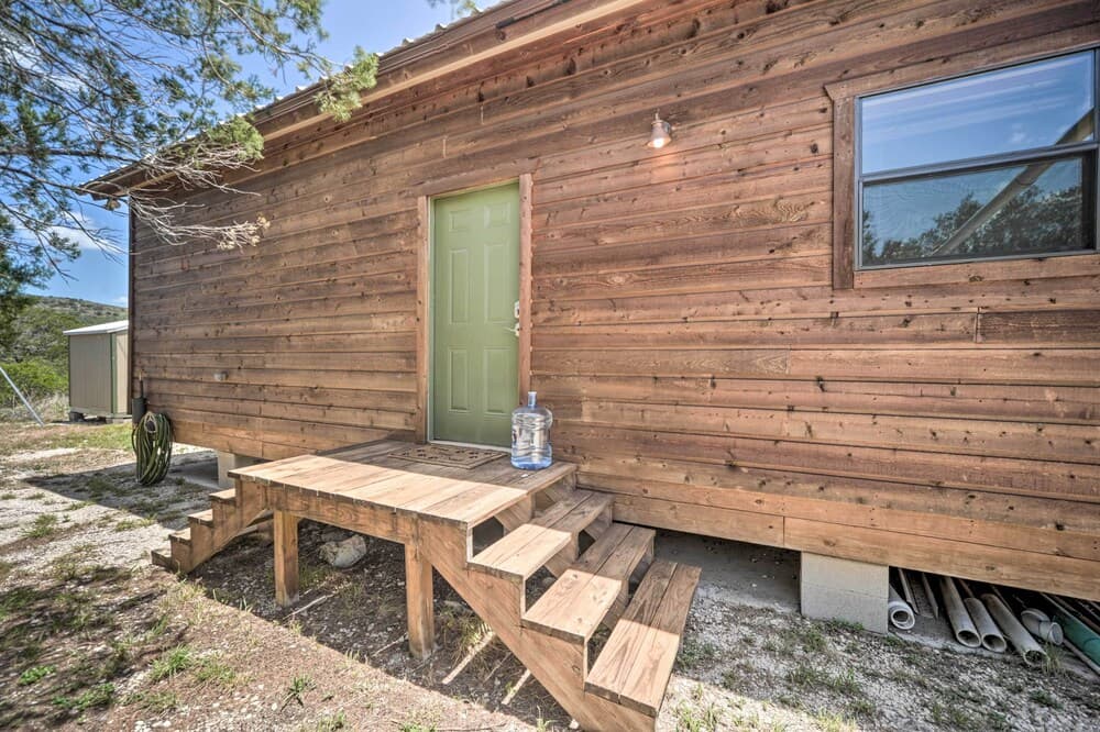 2 Rustic Cabins w/ Porches on Remote Ranch!