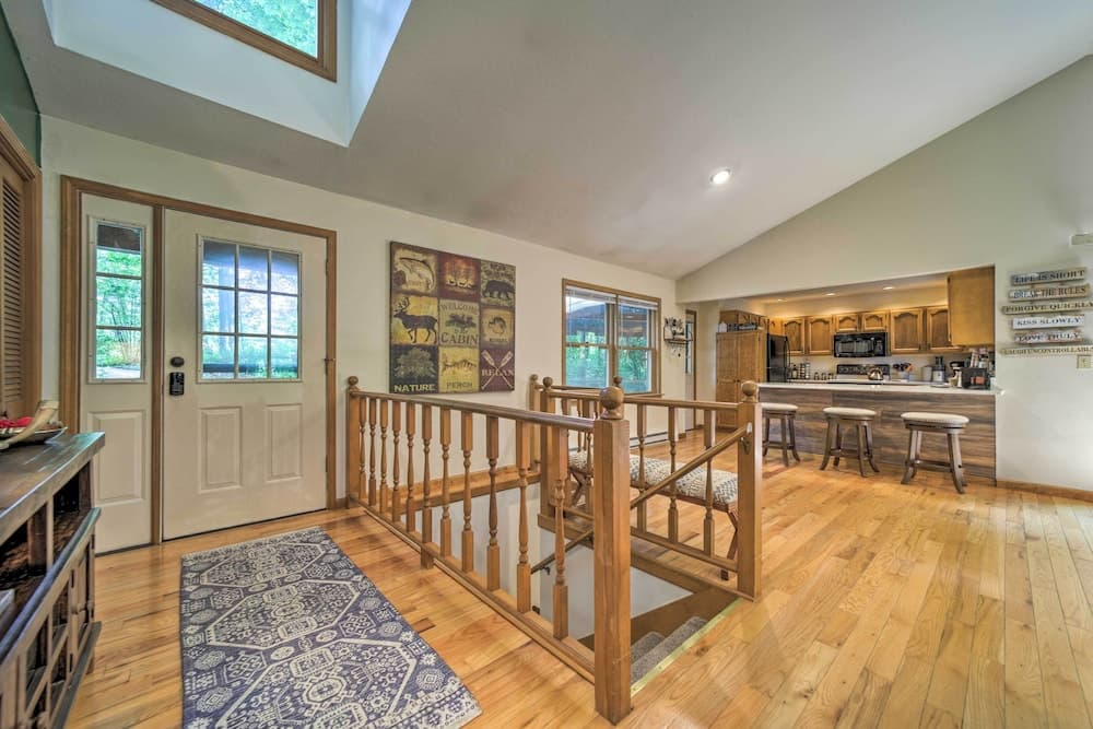 < 4 Mi to Sapphire Resort: Quiet Blue Ridge Haven